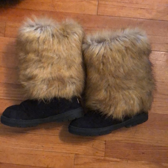 Holly boots - Picture 3 of 5